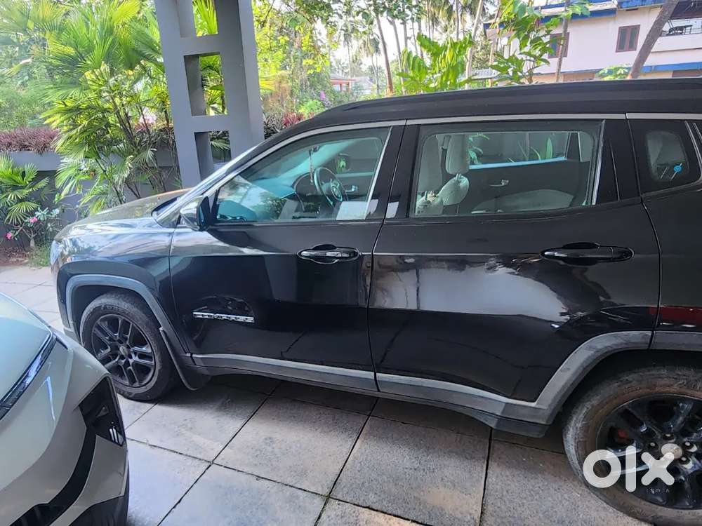 Jeep Compass Limited 2.0 Diesal Black Color  Sale Well Maintained