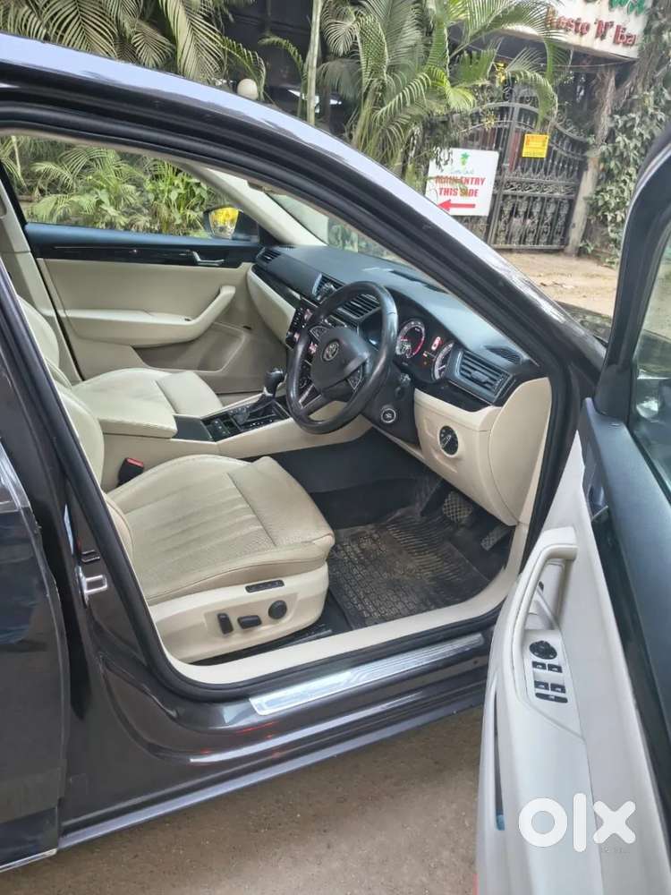 Skoda Superb 2.0 L&k Tsi At, 2017, Petrol