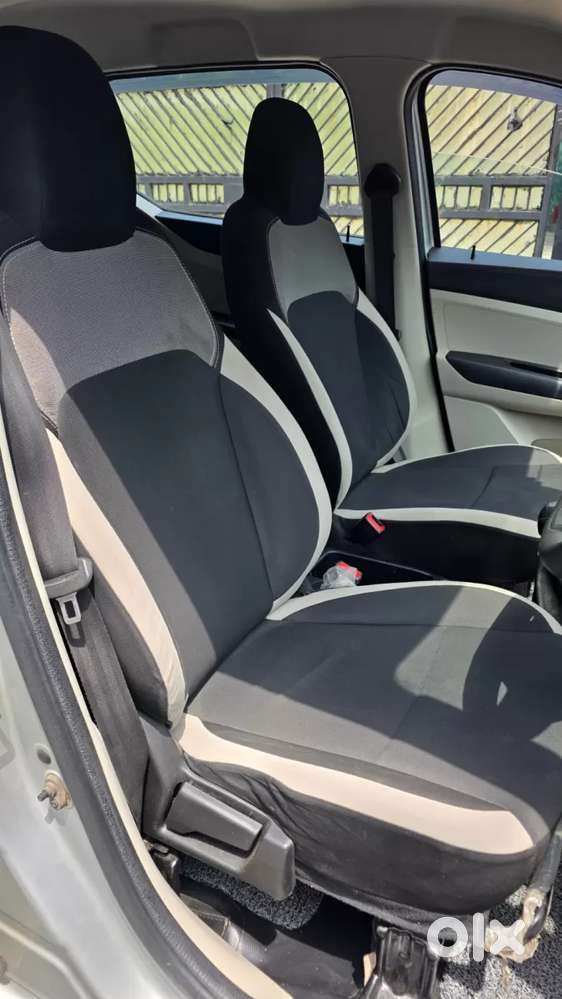 Renault Triber 1.0 Rxe, 2023, Petrol