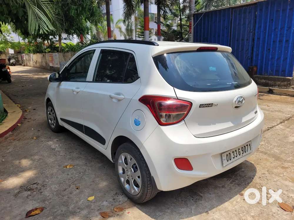 Hyundai Grand I10 2016 Diesel Well Maintained