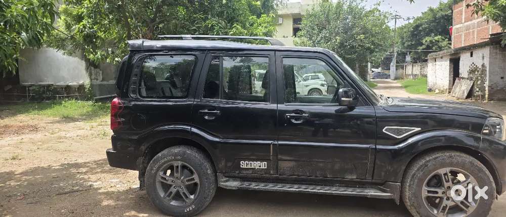 Mahindra Scorpio Classic 2021