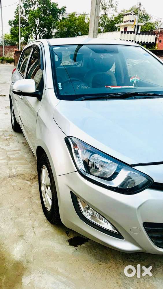 Hyundai I20 2010-2012 1.2 Sportz, 2012, Petrol