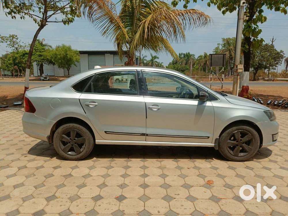Skoda Rapid Ambition 1.6 Tdi Cr Manual Plus, 2016, Diesel
