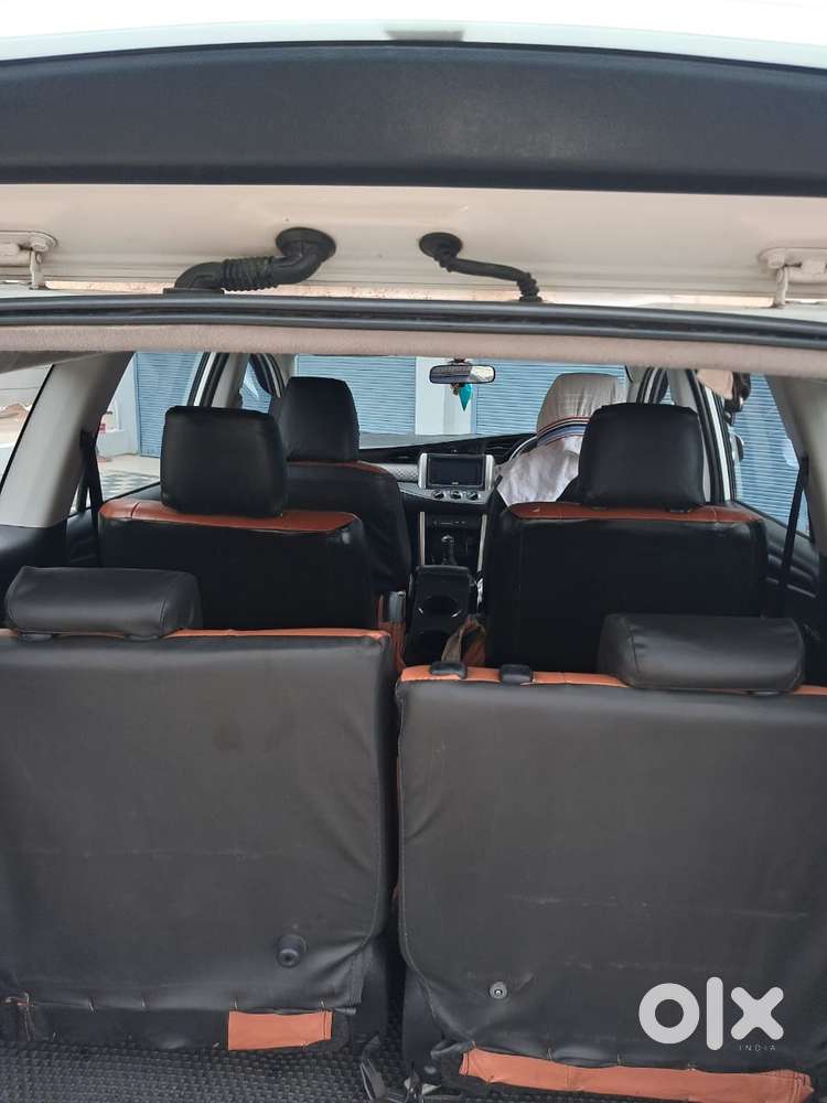 Toyota Innova Crysta 2.4 Gx Mt, 2017, Diesel