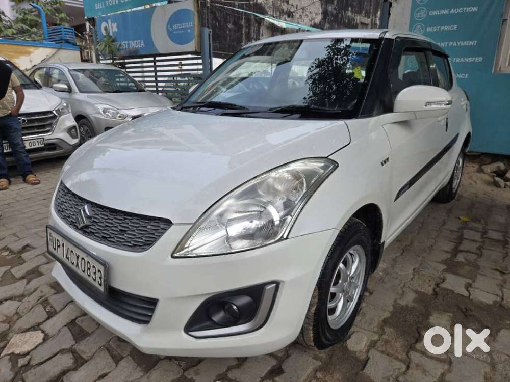 Maruti Suzuki Swift Vxi 1.2 Abs Bs-iv, 2016, Petrol