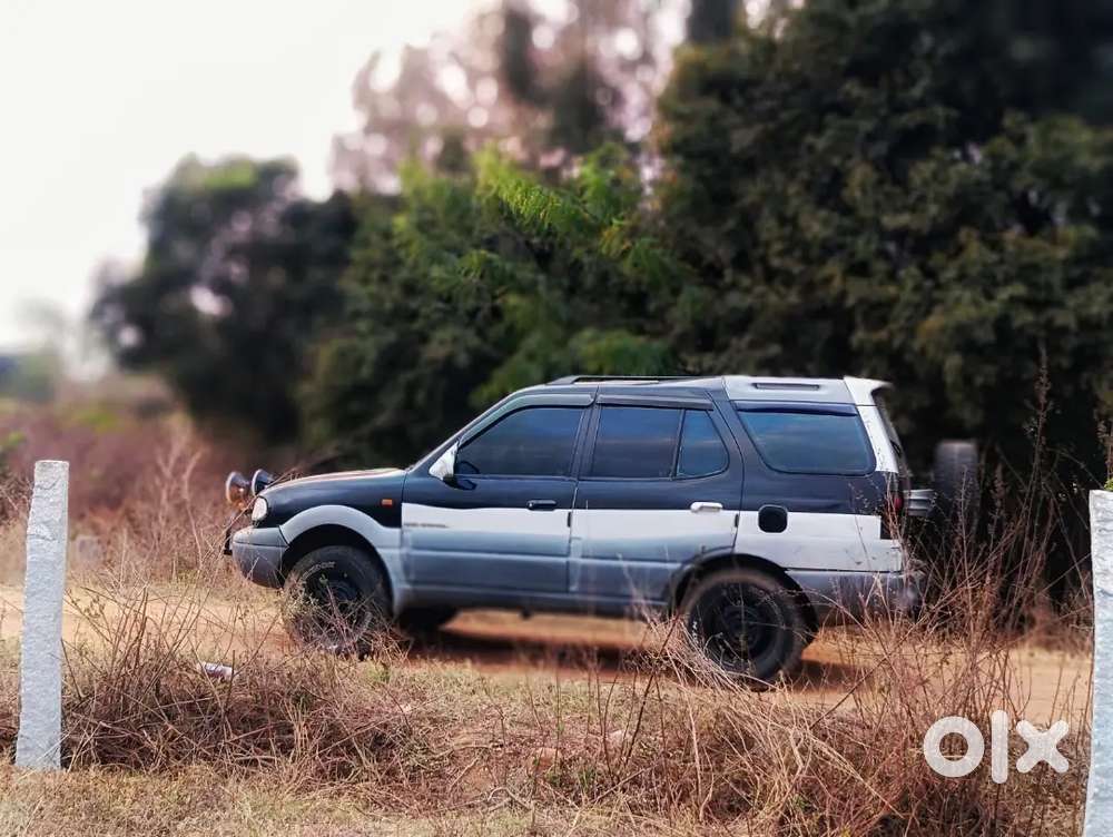 Tata Safari 4×4