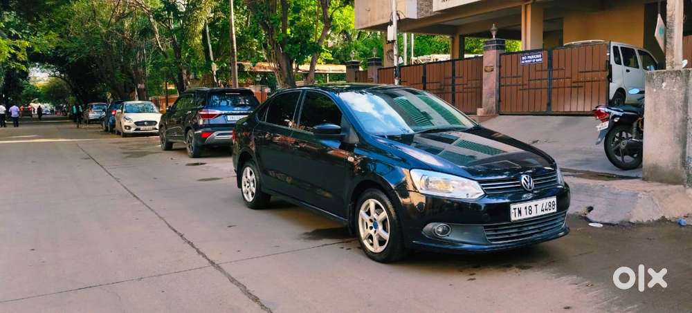Volkswagen Vento 1.2 Tsi Highline Plus At, 2014, Petrol