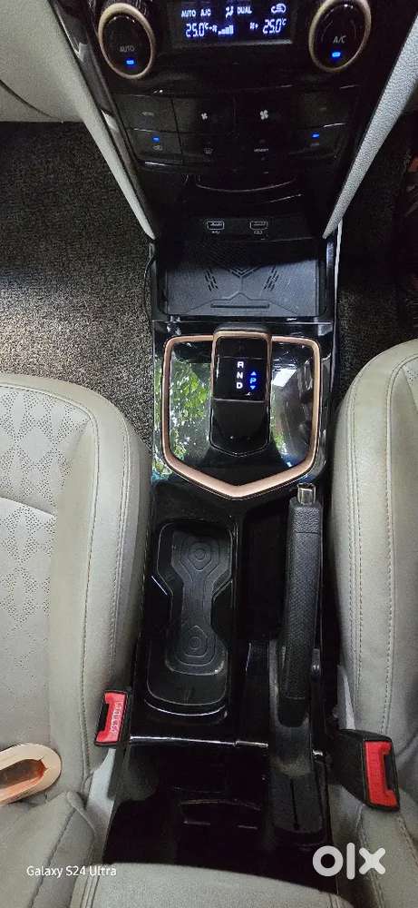Mahindra Xuv400 2024 Electric Well Maintained