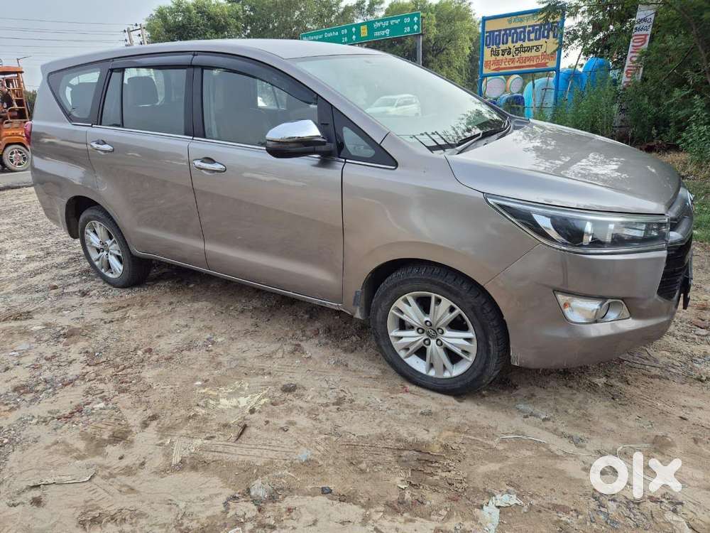 Toyota Innova Crysta [2020-ongoing] 2.4 Gx At 8 Str, 2020, Diesel