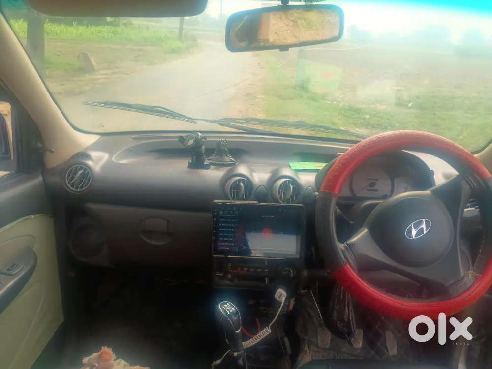 Hyundai Santro 2011 Lpg Well Maintained