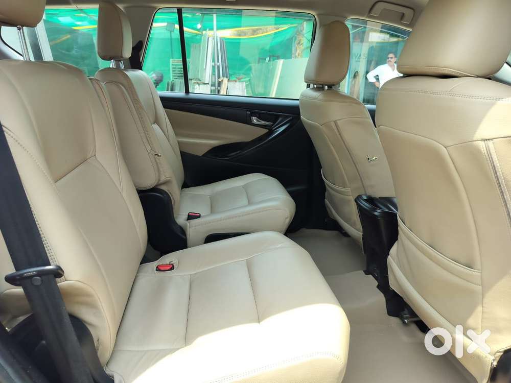 Toyota Innova Crysta 2.4 G Mt, 2017, Diesel
