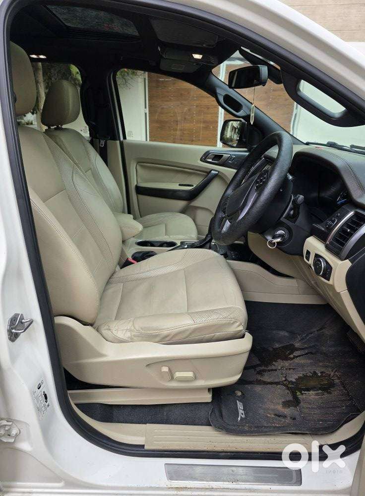 Ford Endeavour 3.2 Titanium At 4x4, 2017, Diesel
