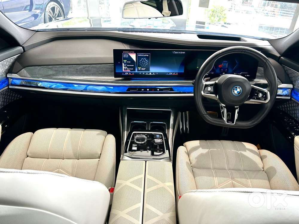 Bmw 7 Series 740i M Sport Petrol Automatic, 2023, Petrol
