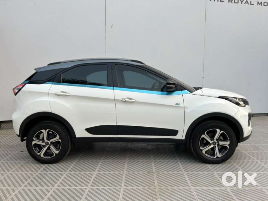 Tata Nexon Ev Xz Plus, 2022, Electric