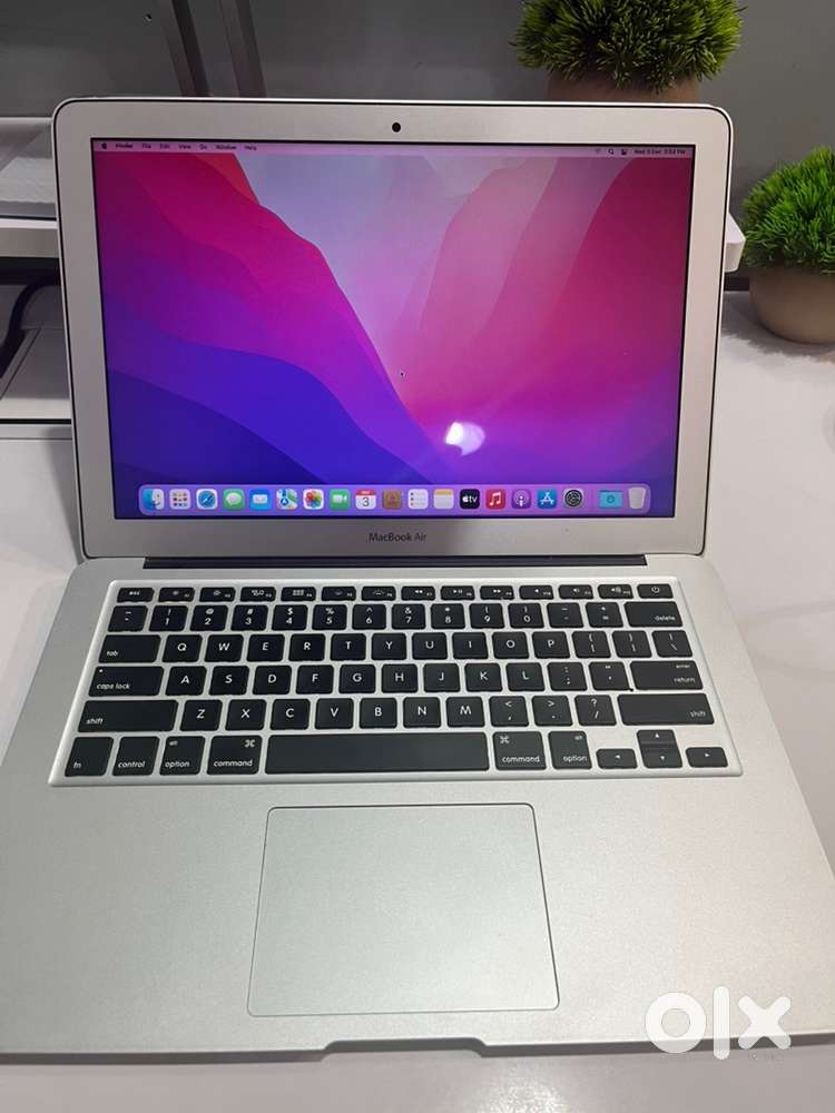 MacBook Air 13 inch Early 2015 Silver - Computers & Laptops