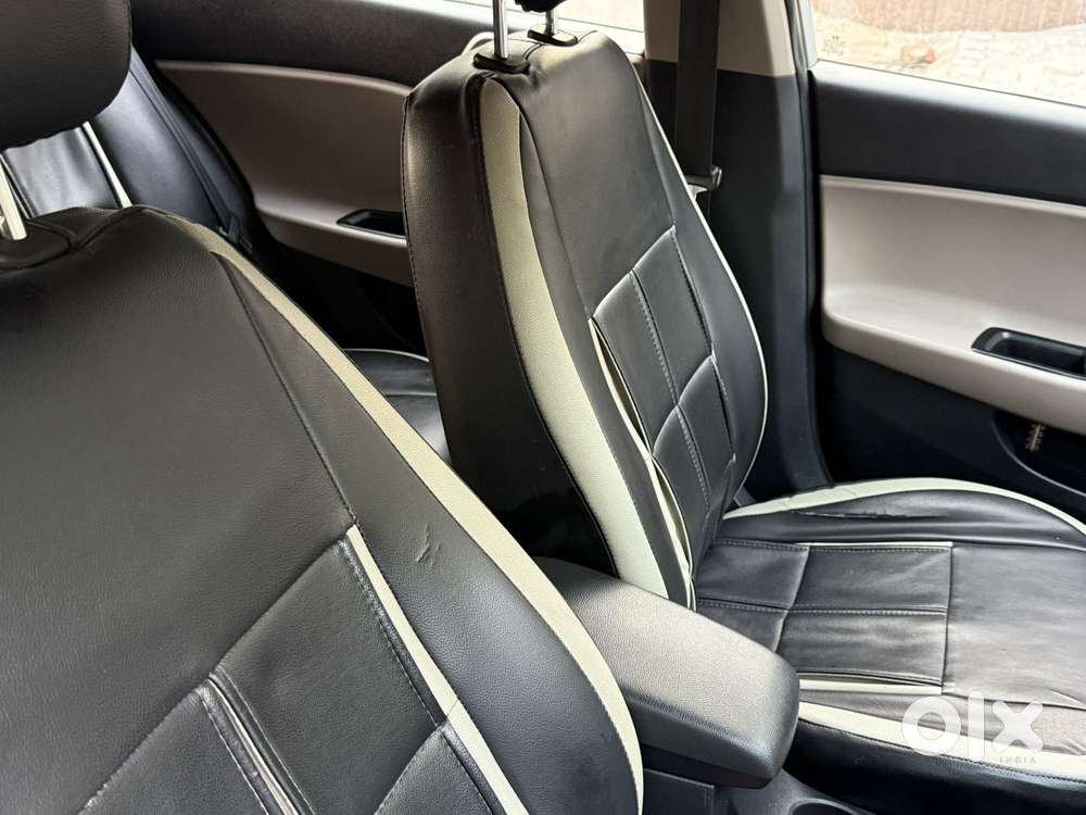 Hyundai I20 Sportz 1.2 Bs-iv, 2015, Petrol