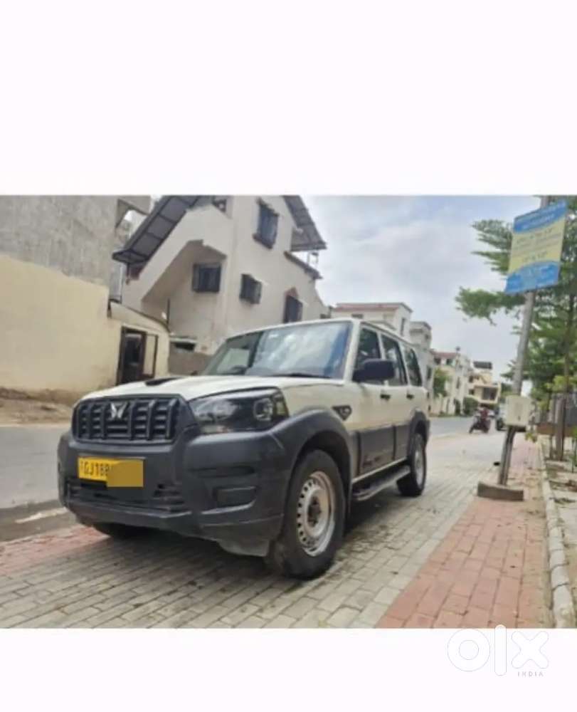 Mahindra Scorpio Classic 2023 Diesel Mt
