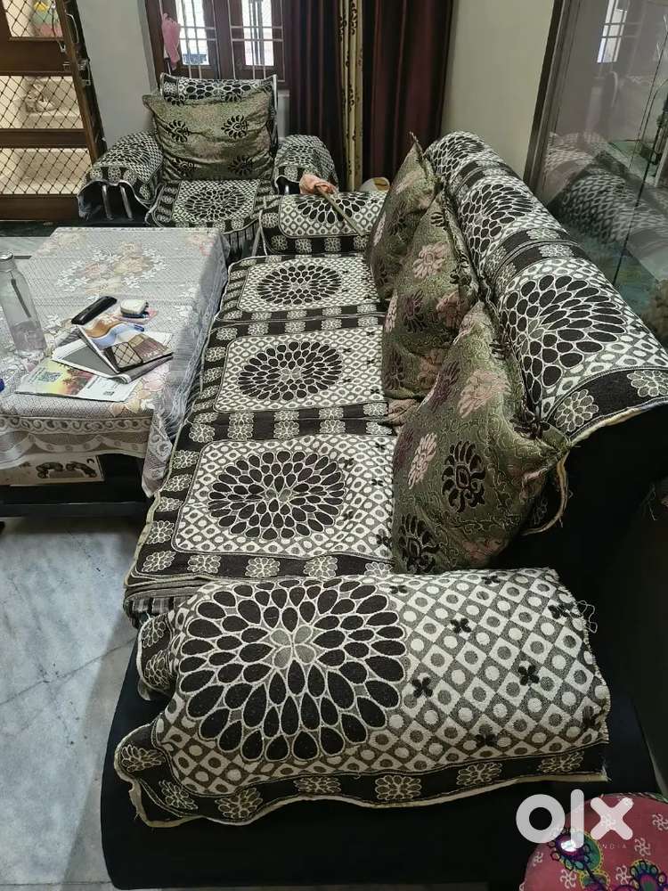 5 seater sofa