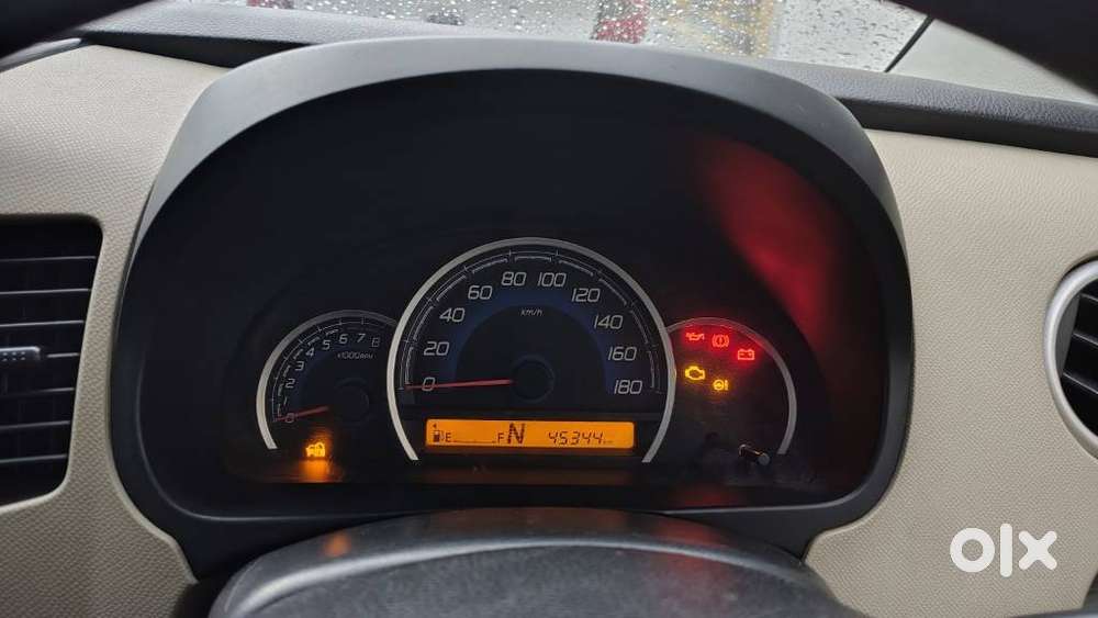 Maruti Suzuki Wagon R Vxi Optional, 2017, Petrol