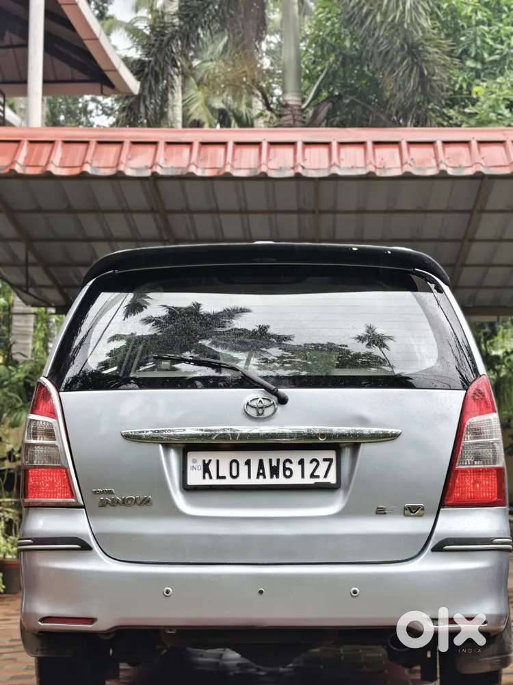 Toyota Innova V 2009