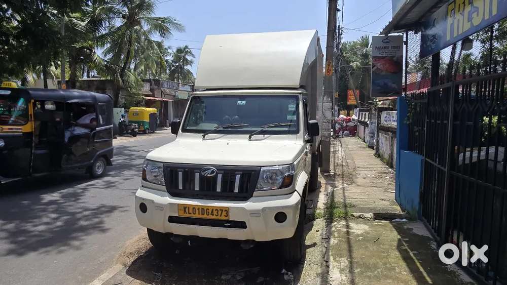 The Mahindra Bolero Maxx Pik-up Is A Heavy-duty Commercial Vehicle Fea