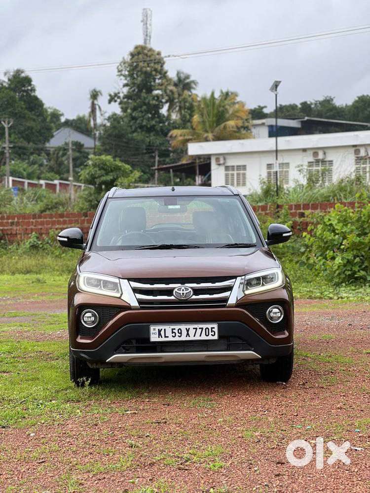 Toyota Urban Cruiser 1.5 Premium Grade Dual Tone Mt, 2021, Petrol