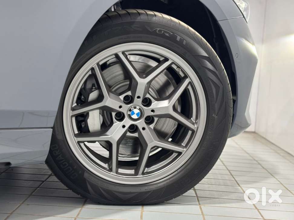 Bmw 5 Series, 2025, Petrol