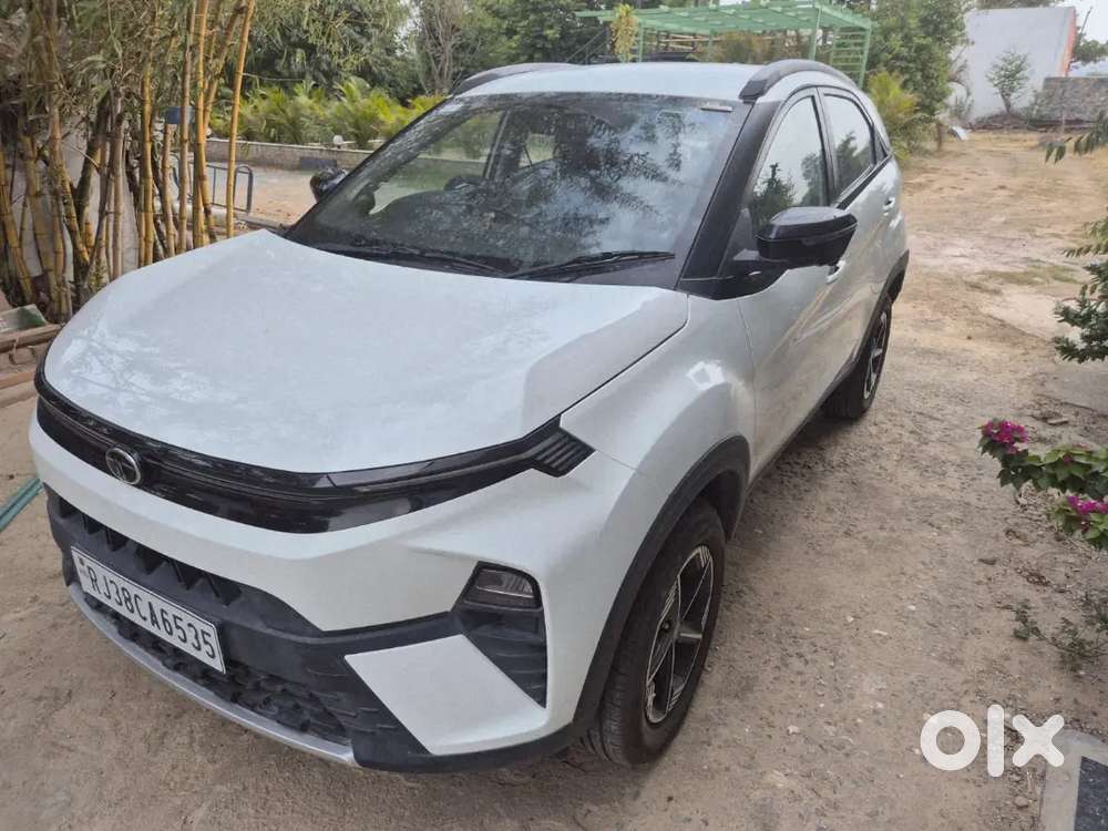 Tata Nexon Petrol 2026