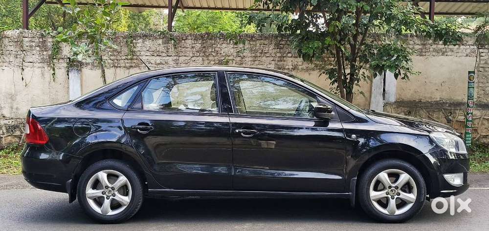 Skoda Rapid 1.5 Elegance Tdi Mt, 2012, Diesel
