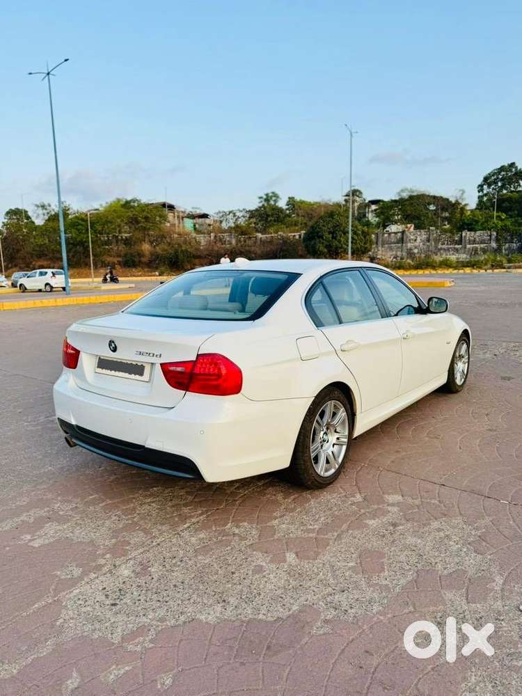 Bmw 3 Series 2012 Petrol 32000 Km Driven