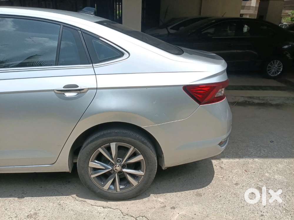 Skoda Slavia 1.5 Tsi Dsg