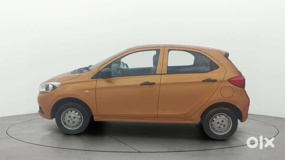 Tata Tiago 1.2 Revotron Xm, 2017, Petrol