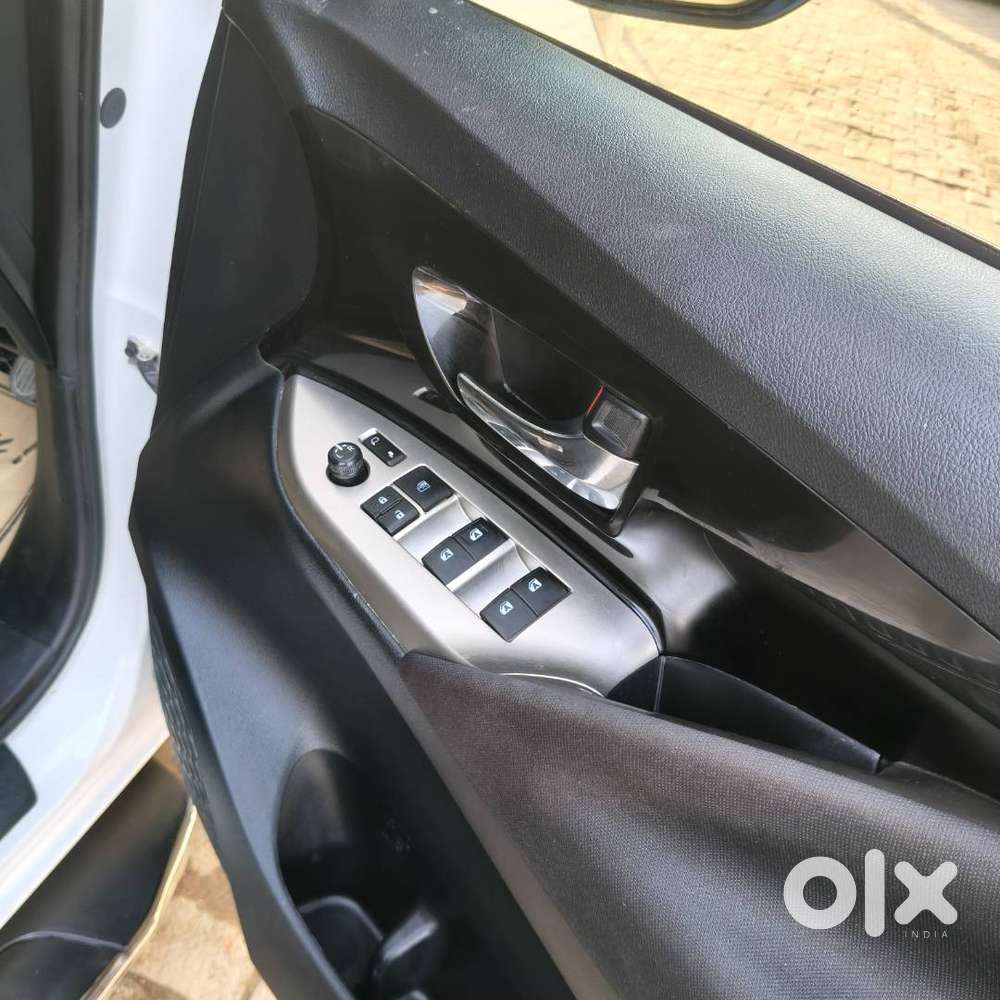 This Crista Is 2025 Registraction And Run 25000km .it's 13 Month Old