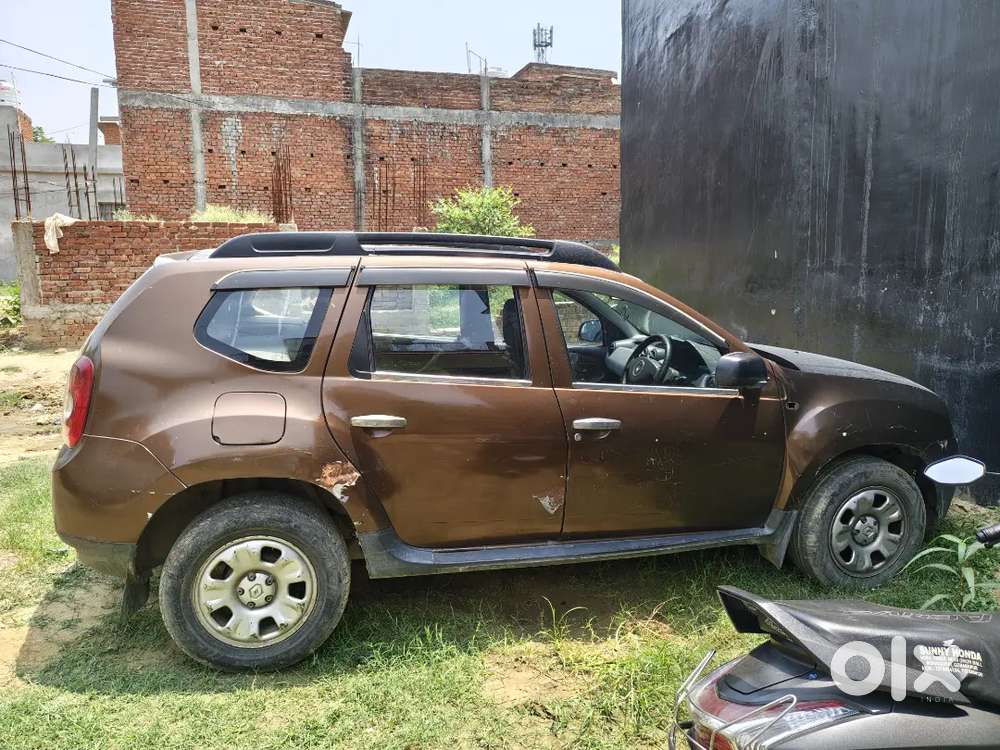 Renault Duster 2014 Diesel 165000 Km Driven