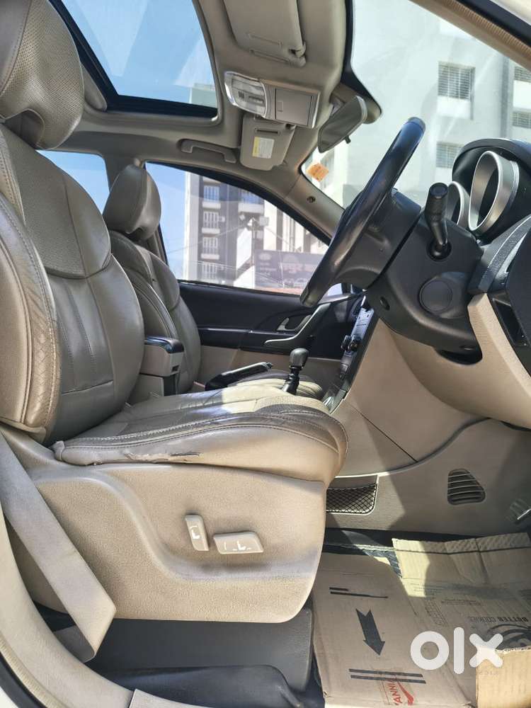 Mahindra Xuv500 W10 Awd, 2015, Diesel