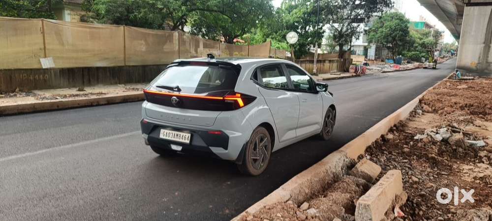 Tata Altroz Petrol 2026 With 5330 Km
