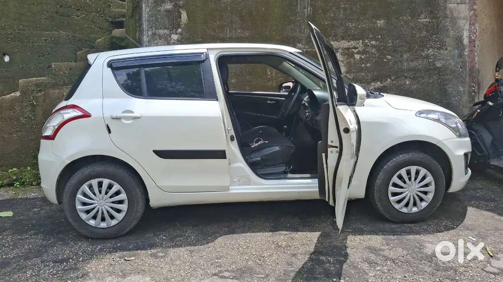 Maruti Suzuki Swift 2016
