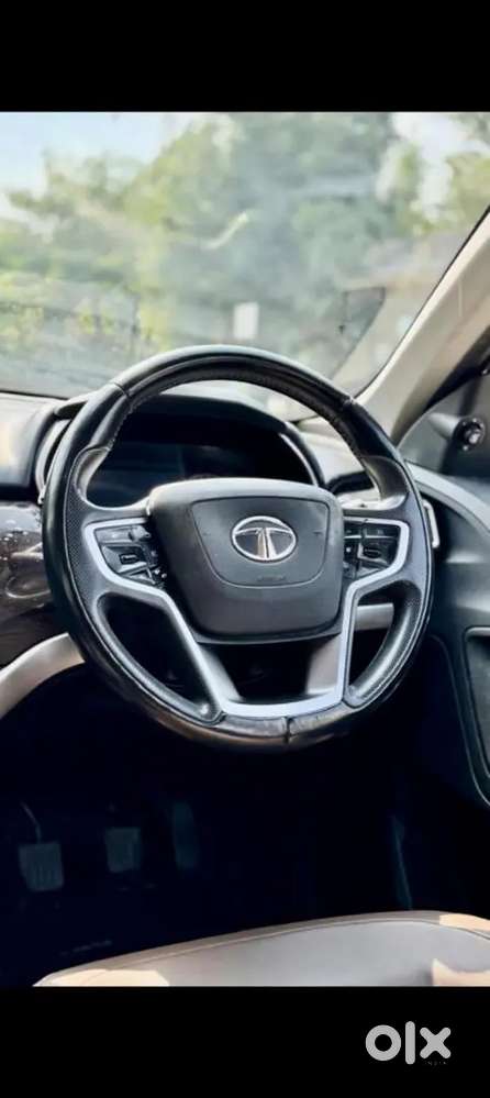 Tata Harrier Xz, 2019 Model Silver Colour Car It Is In Very Good Condi