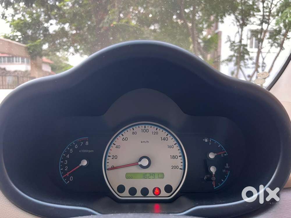 Hyundai I10 Sportz At, 2010, Petrol