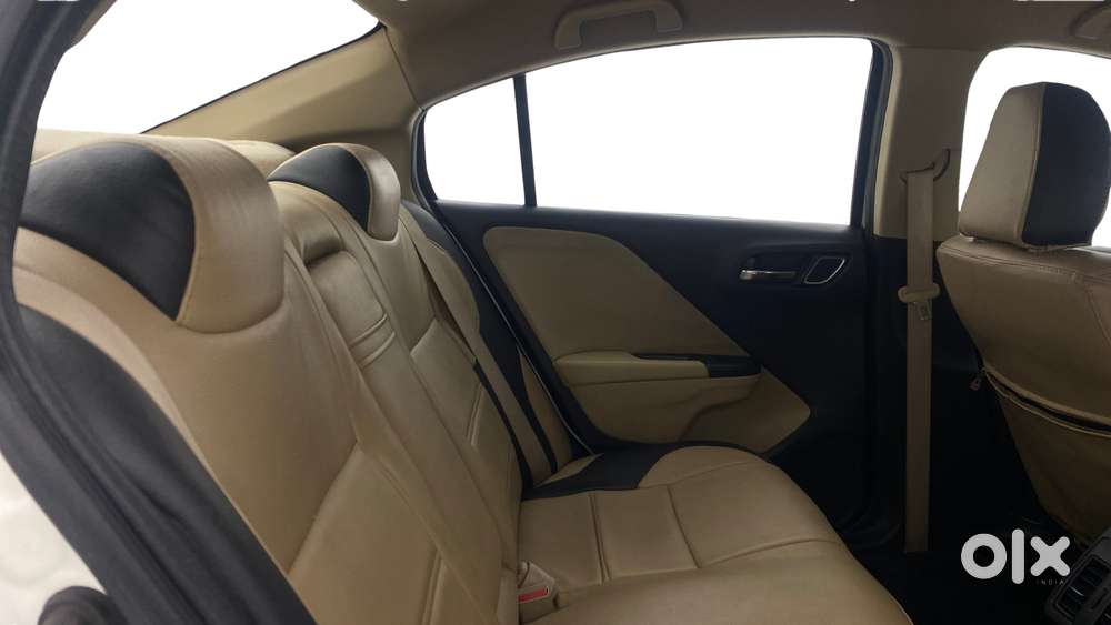 Honda City I-vtec V, 2020, Petrol