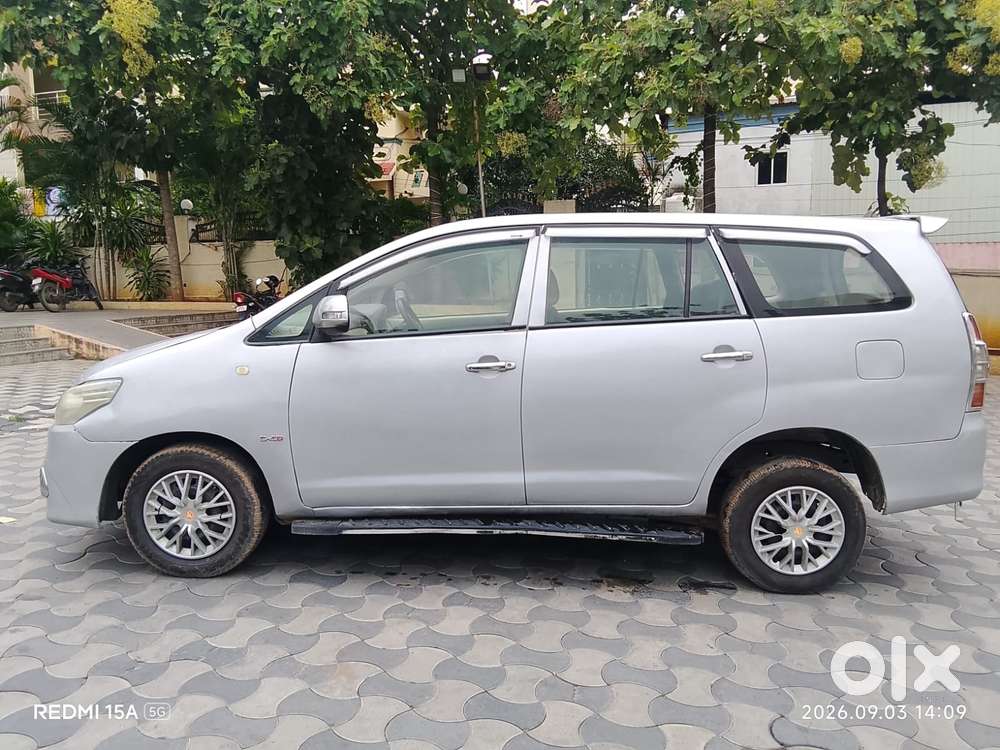Toyota Innova 2.5 G (diesel) 8 Seater, 2008, Diesel