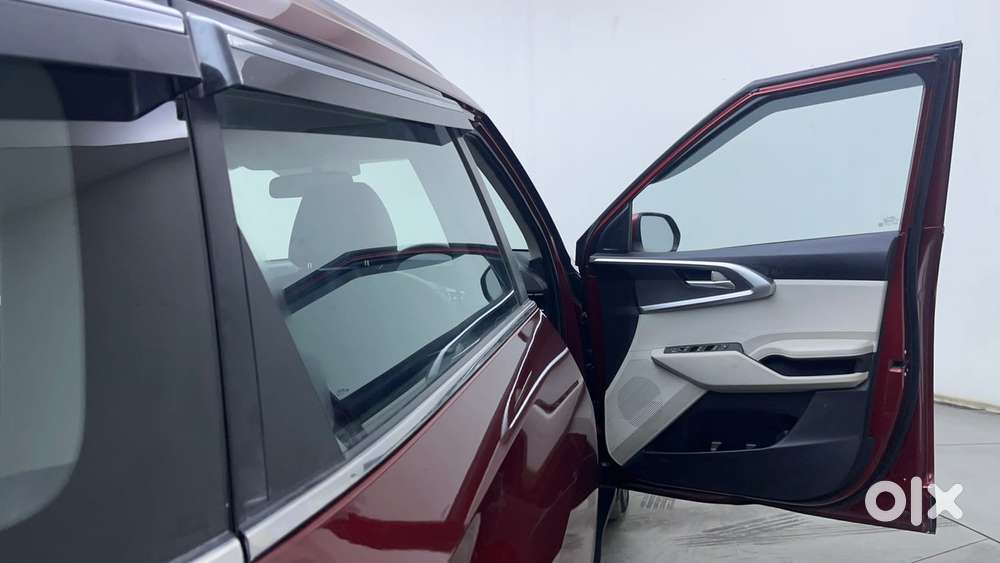 Kia Carens Prestige 1.5 Turbo Petrol Imt 7 Str, 2023, Petrol