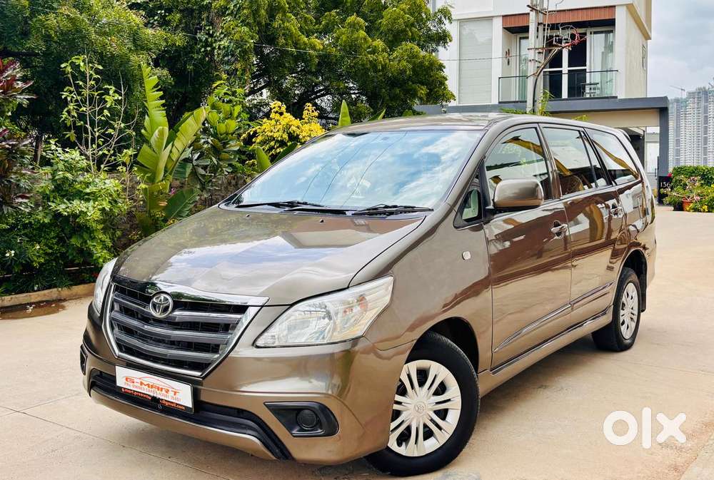 Toyota Innova 2.5 G (diesel) 7 Seater Bs Iv, 2015, Diesel