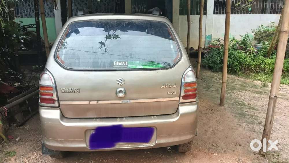 Maruti Suzuki 800 2010