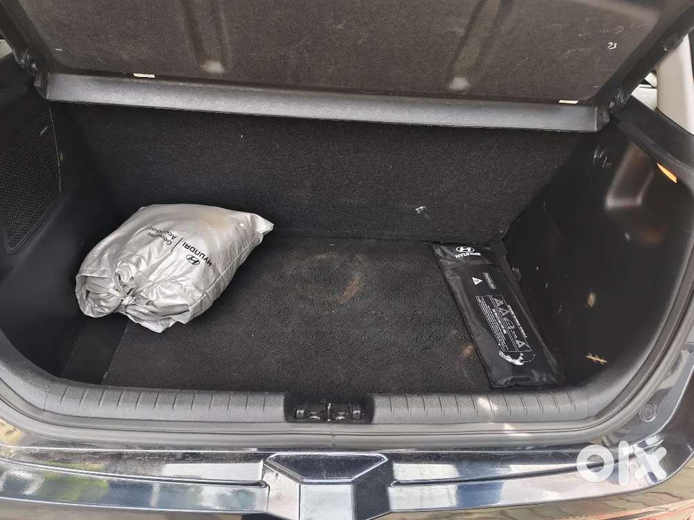 Hyundai I20 Asta 2025 Petrol Automatic First Owner