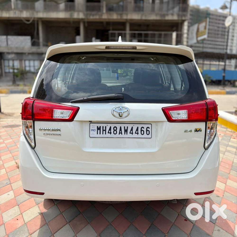 2018 Toyota Innova Crysta 2.4 Vx Manual Single Owner