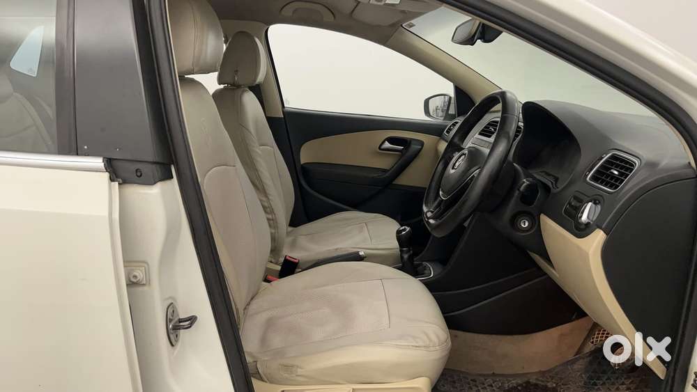 Volkswagen Polo 2009-2013 Petrol Highline 1.2l, 2016, Petrol