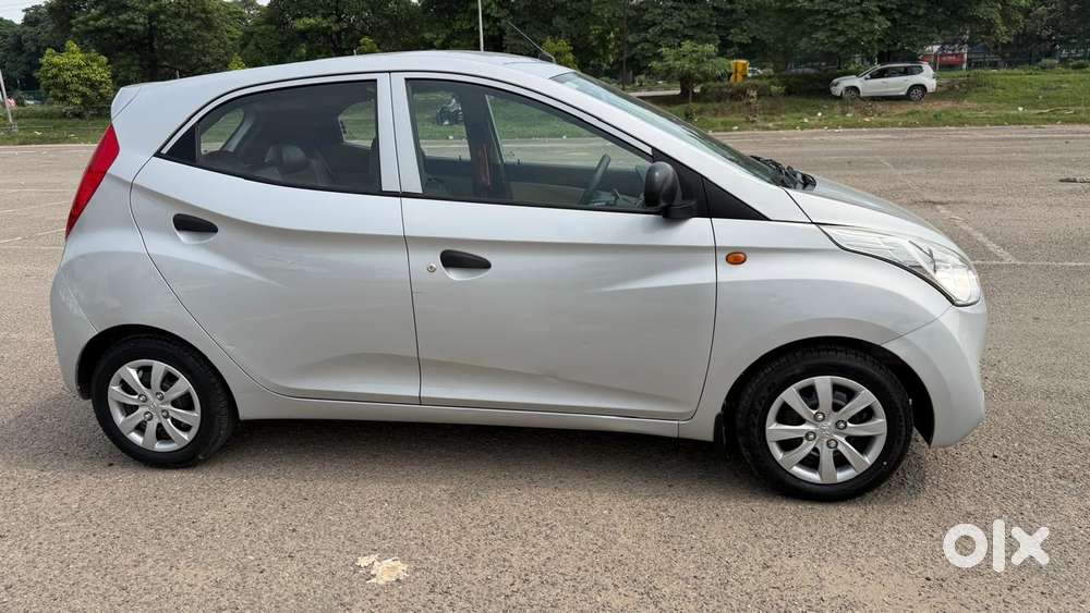 Hyundai Eon Magna +, 2013, Petrol