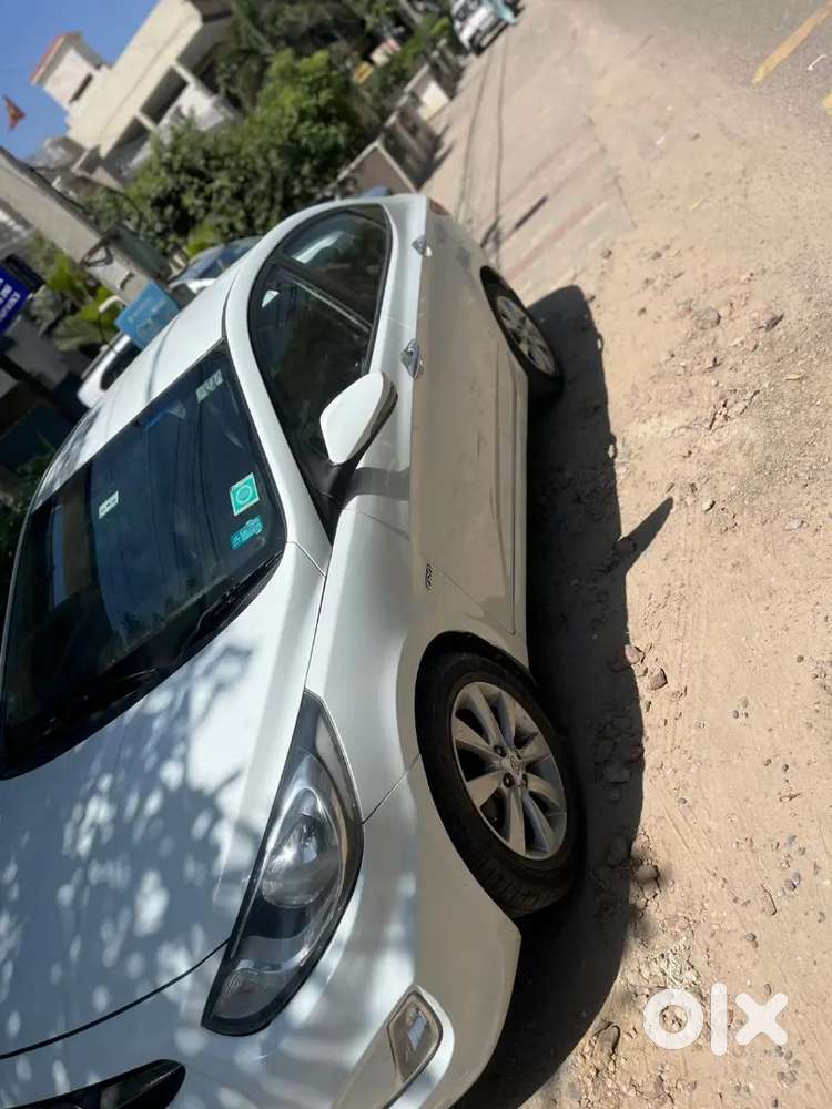 Verna 2011/12 Good Condition