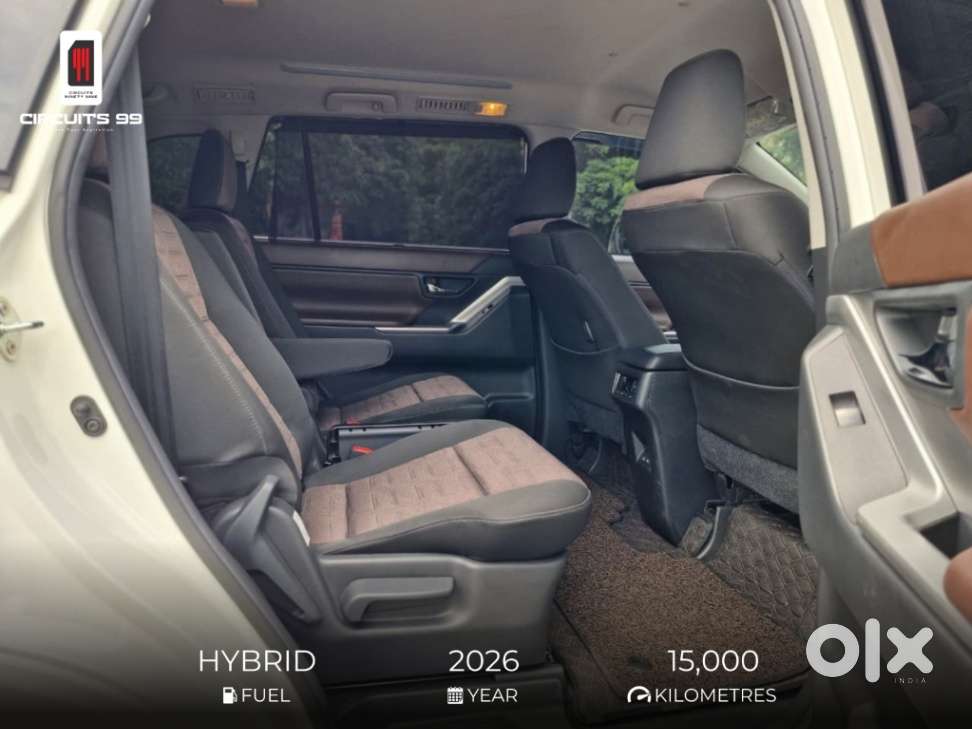 Toyota Innova Hycross 2.0 Vx Hybrid 7 Str, 2026, Petrol
